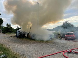 Heuballen in Sondershausen in Flammen