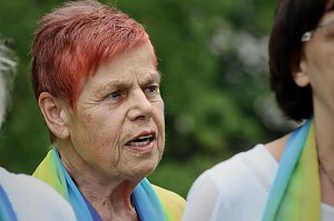 Einweihung Geweihbaum zum 40. Chorjubil&auml;um des Frankenh&auml;user Frauenchors