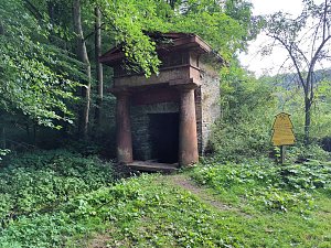 Vom Mägdesprung zum Waldgagsthof