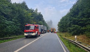 Aufleger f&auml;ngt Feuer