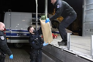 Bei einem Gro&szlig;einsatz in Sondershausen konnte die Polizei eine Cannabis-Plantage ausheben
