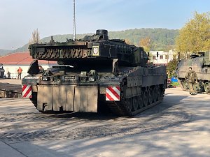 28 Leopard 2 Panzer zur&uuml;ck in Bad Frankenhausen
