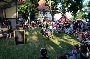 Ritterspektakel auf der Ronneburg zum Pfingstsamstag