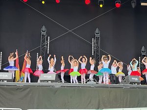 Das Tanzstudio Radeva zeigte auf dem Residenzfest in Sondershausen was seine Eleven k&ouml;nnen