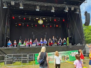 Das Tanzstudio Radeva zeigte auf dem Residenzfest in Sondershausen was seine Eleven k&ouml;nnen