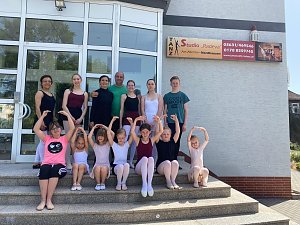 Die Eleven des Tanzstudios Radeva hatten zuletzt viel Bühnenzeit