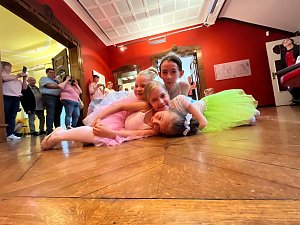 Die Eleven des Tanzstudios Radeva hatten zuletzt viel Bühnenzeit
