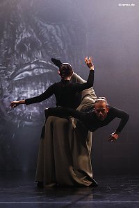 Szenenfoto aus dem Ballett "Ein Deutsches Requiem"