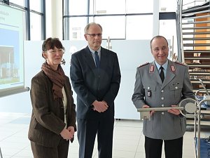 Einweihung neues Wirtschaftsgeb&auml;ude