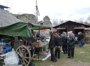 Tr&ouml;delmarkt Strau&szlig;berg