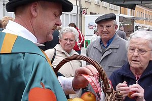 Start Apfelsch&auml;ppermarkt