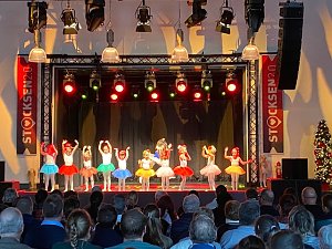 Tanzschule Radeva gastierte im Sondersh&auml;user Klubhaus Stocksen