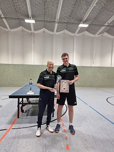 Kyffh&auml;userkreispokalfinale -SV Elektro Sondershausen Julian Peter, Klaus Werner Wagner