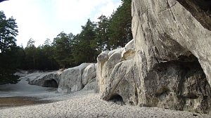 Sandhöhlen im Heers