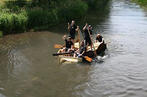 Badewannenrennen in Bennungen