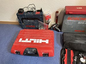 Wem gehören diese Werkzeuge?