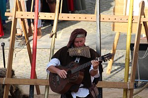 Zwei Tage lang feierten die Langensalzaer mit ihren G&auml;sten aus nah und fern ihr 30. Mittelalterstadtfest