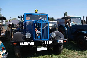Motoren- und Maschinenschau zu Dreschfest in Sundhausen