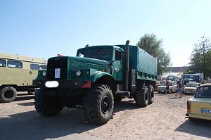 Motoren- und Maschinenschau zu Dreschfest in Sundhausen
