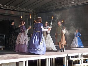 Getanzte Modenschau