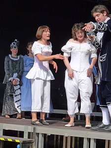 Getanzte Modenschau