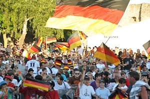 Public Viewing auf den Petersberg