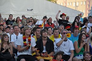 Public Viewing auf den Petersberg