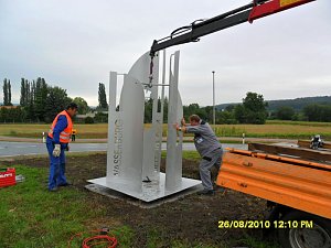 Pylone aufgesetzt