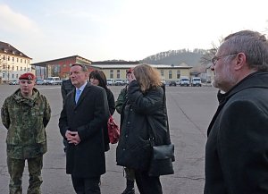 Zu Besuch in Kaserne