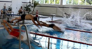 Bild: Jetzt schon trainieren f&uuml;r 24 � Stunden � Schwimmen