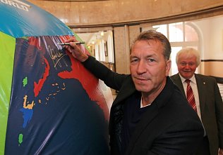 Bild: GLOBALL rollt durch Sondershausen