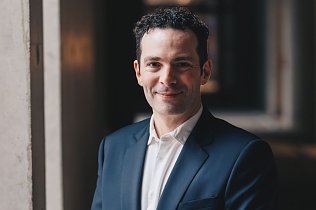 Bild: Operndirektor Benjamin Prins