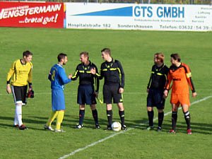 Ver&auml;nderte Ansto&szlig;zeiten beim Fu&szlig;ball (Foto: Karl-Heinz Herrmann)