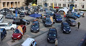 Markttreiben mit verkaufsoffenem Sonntag (Foto: Karl-Heinz Herrmann)
