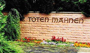 Die Toten mahnen (Foto: Stadt Artern)