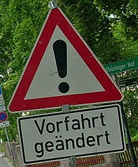 Bild: Vorsicht, Vorfahrt ge&auml;ndert!