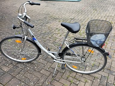 Damenrad (Foto: )