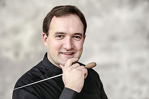 Peter Leipold dirigiert Schlosskonzert (Foto: Theater Erfurt)