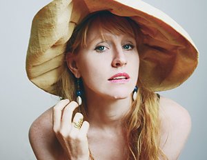 Lesley Kernochan im Konzert (Foto: Shervin Lainez)