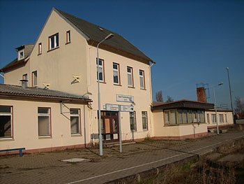 Bahnhof Bad Frankenhausen 2008 (Foto: Karl-Heinz Herrmann)