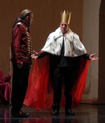 Theater-Gabentisch (Foto: I. K&uuml;hn)