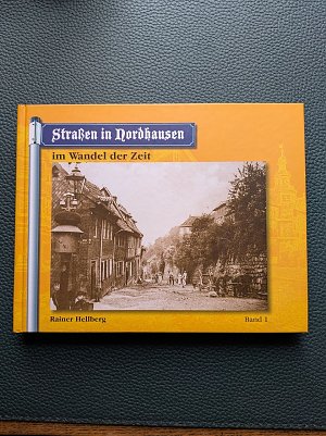 Buch  (Foto: )