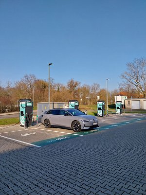 Ein neuer E-Ladepunkt in Sondershausen. (Foto: eliso-GmbH)