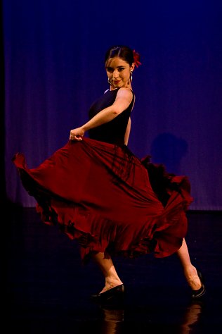Bild: Irene L&oacute;pez Ros wird in der Spanischen Nacht Flamenco tanzen