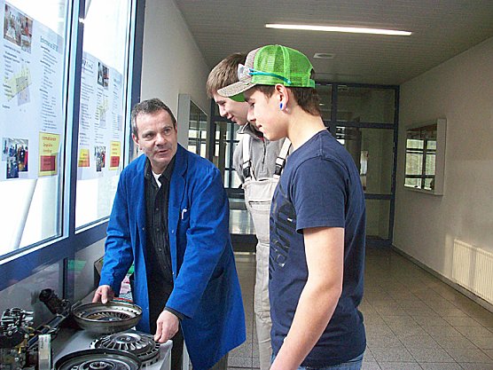 Viele Einblicke gew&auml;hrt (Foto: Staatliche Berufsbildende Schule Artern)