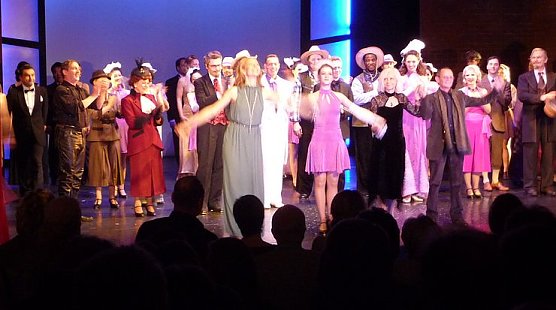 Stehende Ovationen (Foto: nnz)