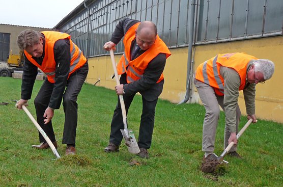 Spatenstich METEX (Foto: Karl-Heinz Herrmann)