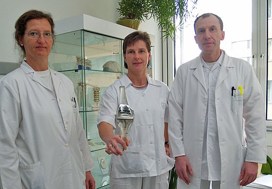 Personifizierte Kette (Foto: SHK)