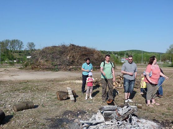 Vorschau Osterfeuer (Foto: Karl-Heinz Herrmann)