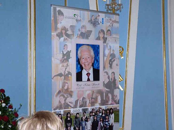 Gedenkkonzert für Prof. Klaus Storck (Foto: Karl-Heinz Herrmann) Gedenkkonzert für Prof. Klaus Storck (Foto: Karl-Heinz Herrmann)